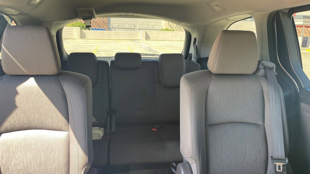 Used 2019 Honda Odyssey LX image 22