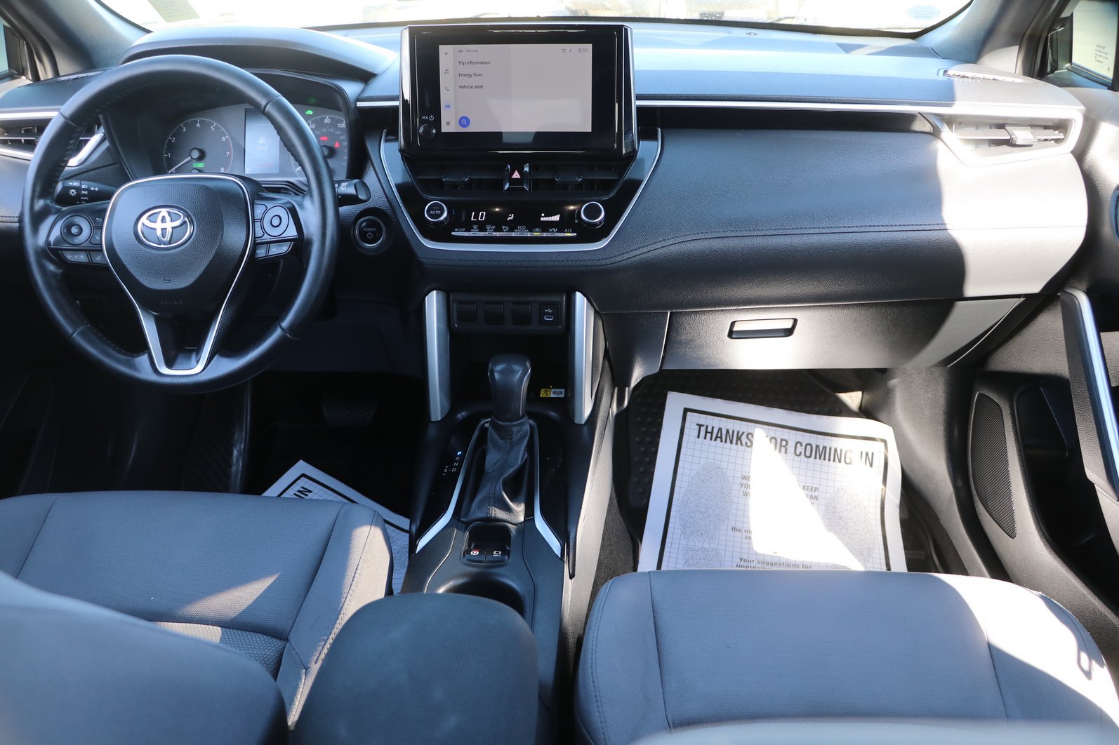 Used 2023 Toyota Corolla Cross AWD Hybrid image 16