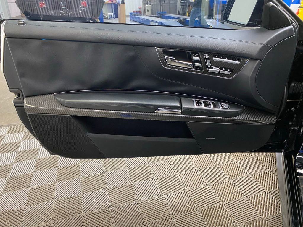 Used 2013 Mercedes-Benz CL 63 AMG image 21