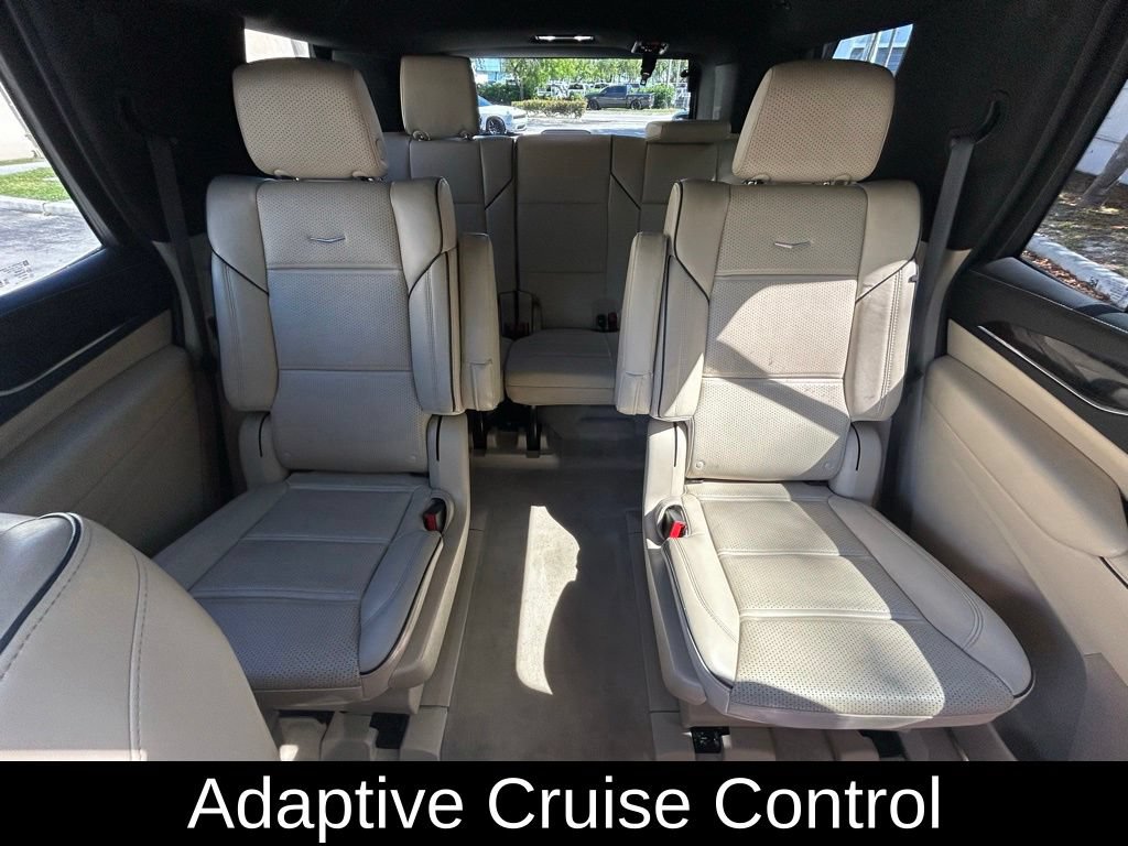 Used 2023 Cadillac Escalade Premium Luxury w/ Performance Package AWD/4WD image 14