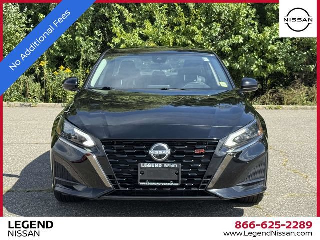 Certified 2025 Nissan Altima 2.5 SR FWD image 2