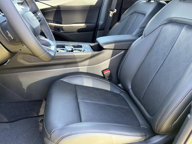 New 2026 Jeep Cherokee Overland w/ Advanced Pro Tech Group AWD/4WD image 24