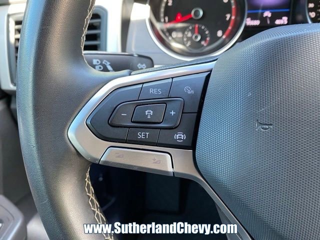 Used 2021 Volkswagen Atlas Cross Sport SE w/ Panoramic Sunroof Package FWD image 21