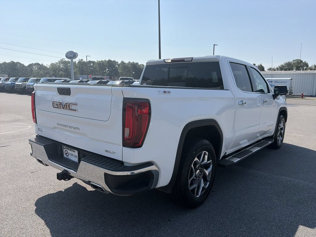 Used 2023 GMC Sierra 1500 SLT w/ SLT Premium Package AWD/4WD image 7
