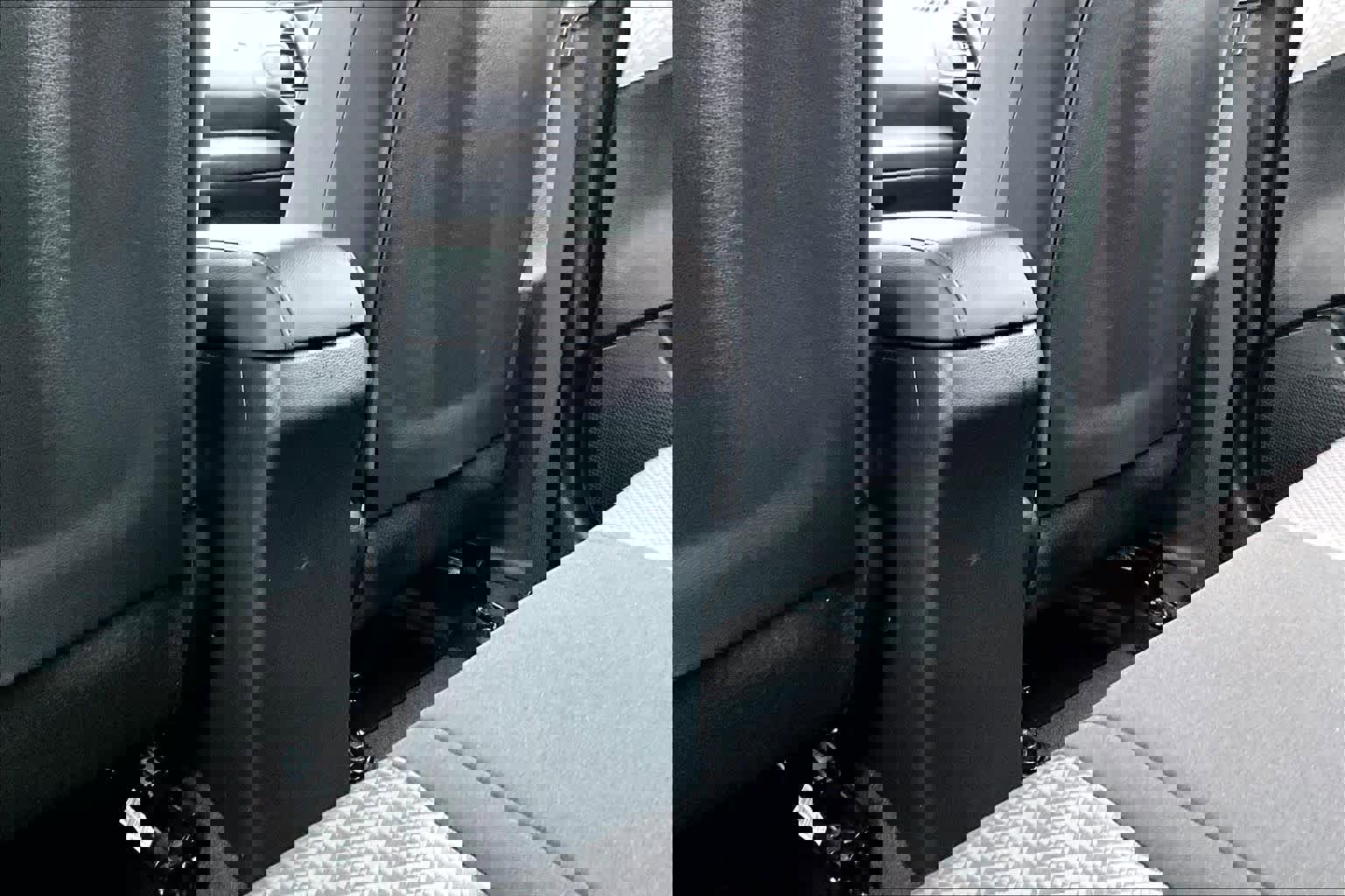 Used 2025 Kia Soul LX w/ LX Technology Package image 33