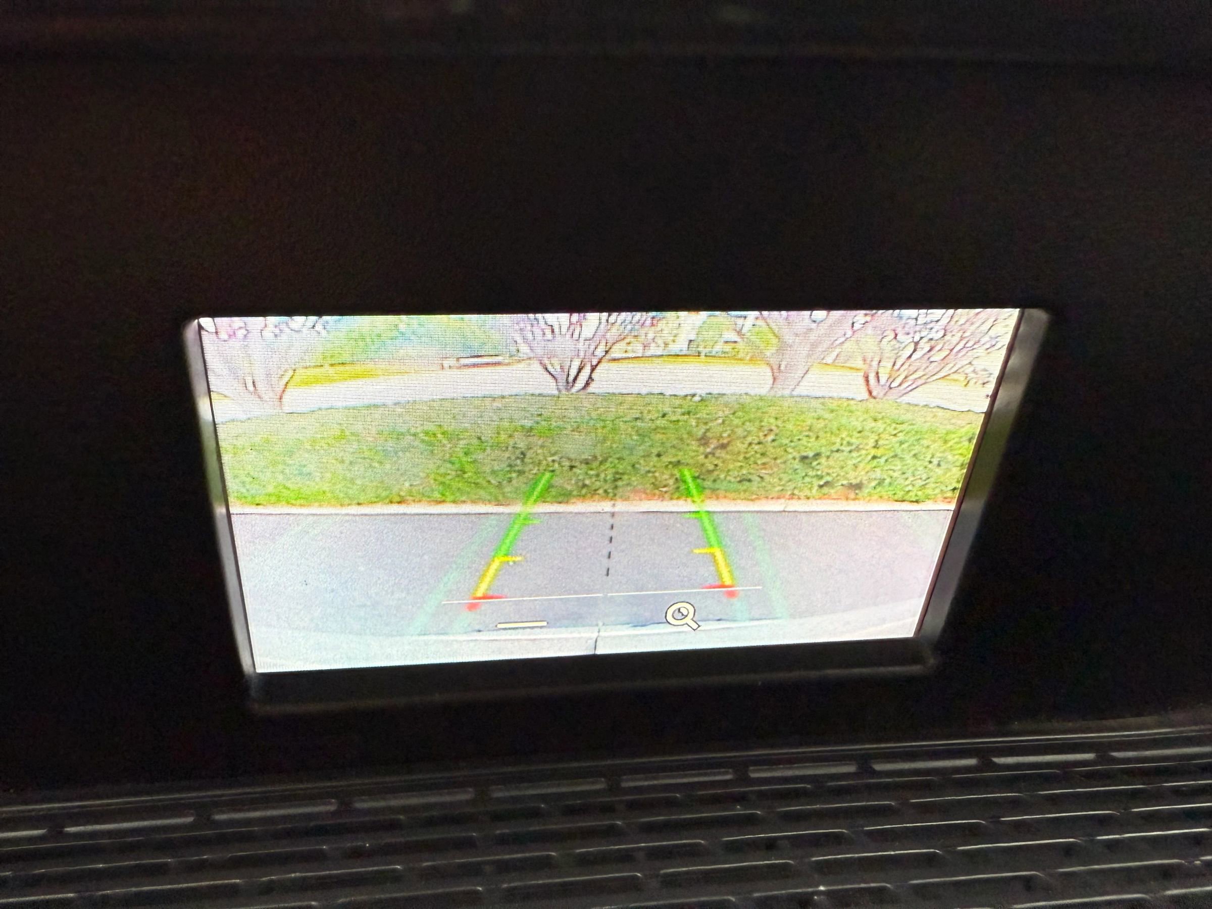 Used 2018 Ford Transit 250 148 Medium Roof w/ Interior Upgrade Package image 20