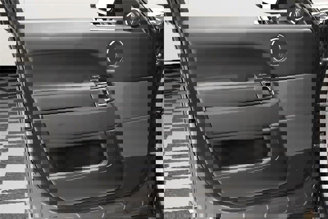 Used 2022 Land Rover Range Rover Sport HSE Silver Edition image 23