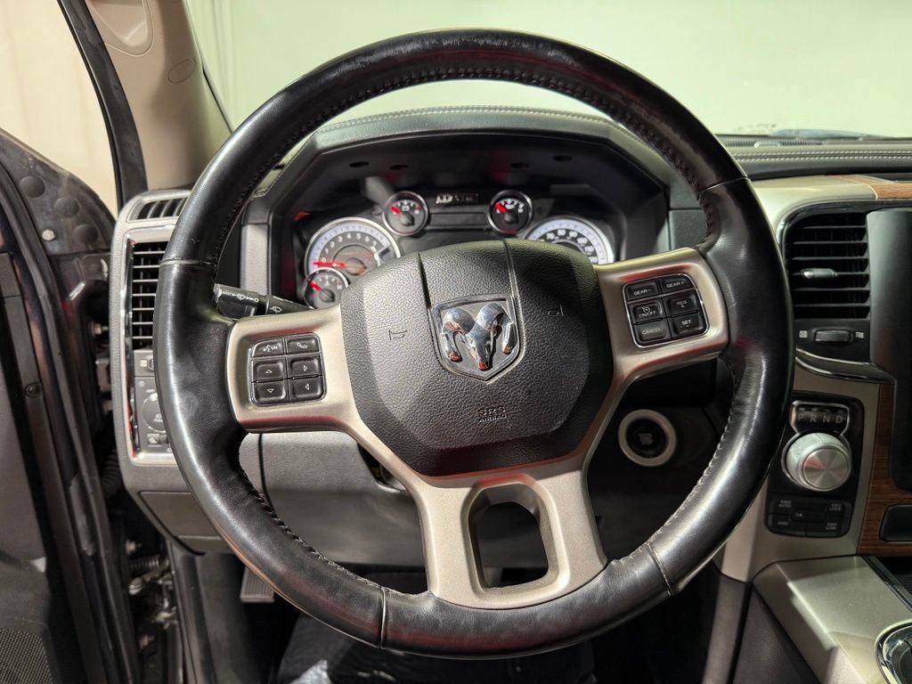 Used 2018 RAM 1500 Laramie w/ Convenience Group AWD/4WD image 21