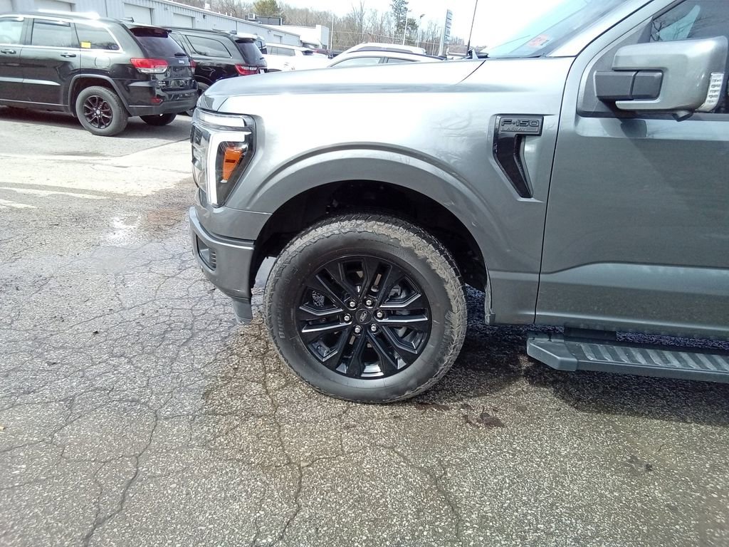Used 2025 Ford F150 Lariat w/ Equipment Group 501A Mid image 7