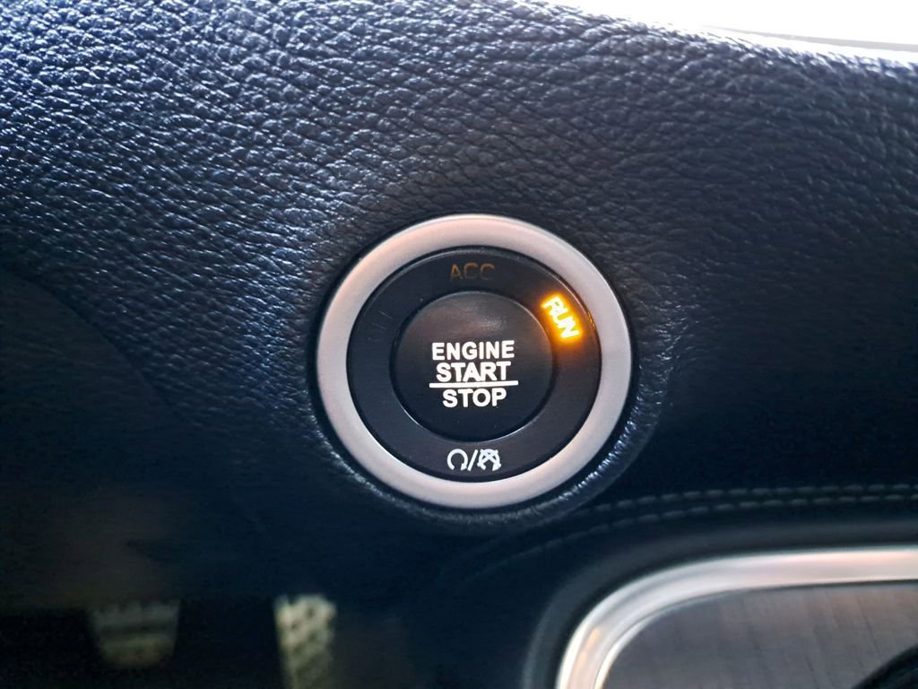 Used 2018 Dodge Challenger R/T w/ Driver Convenience Group image 24