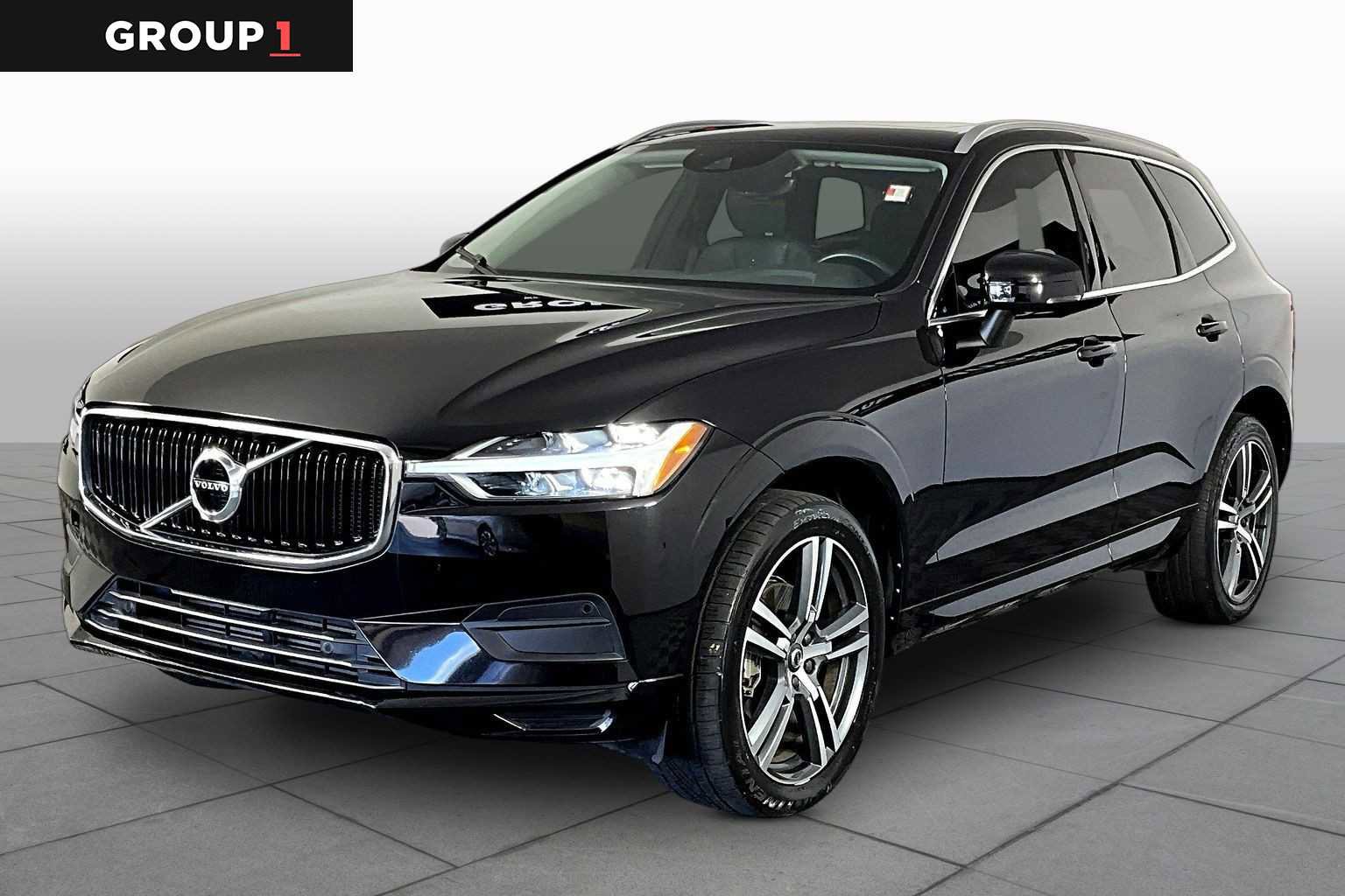 Used 2020 Volvo XC60 T5 Momentum w/ Premium Package image 1