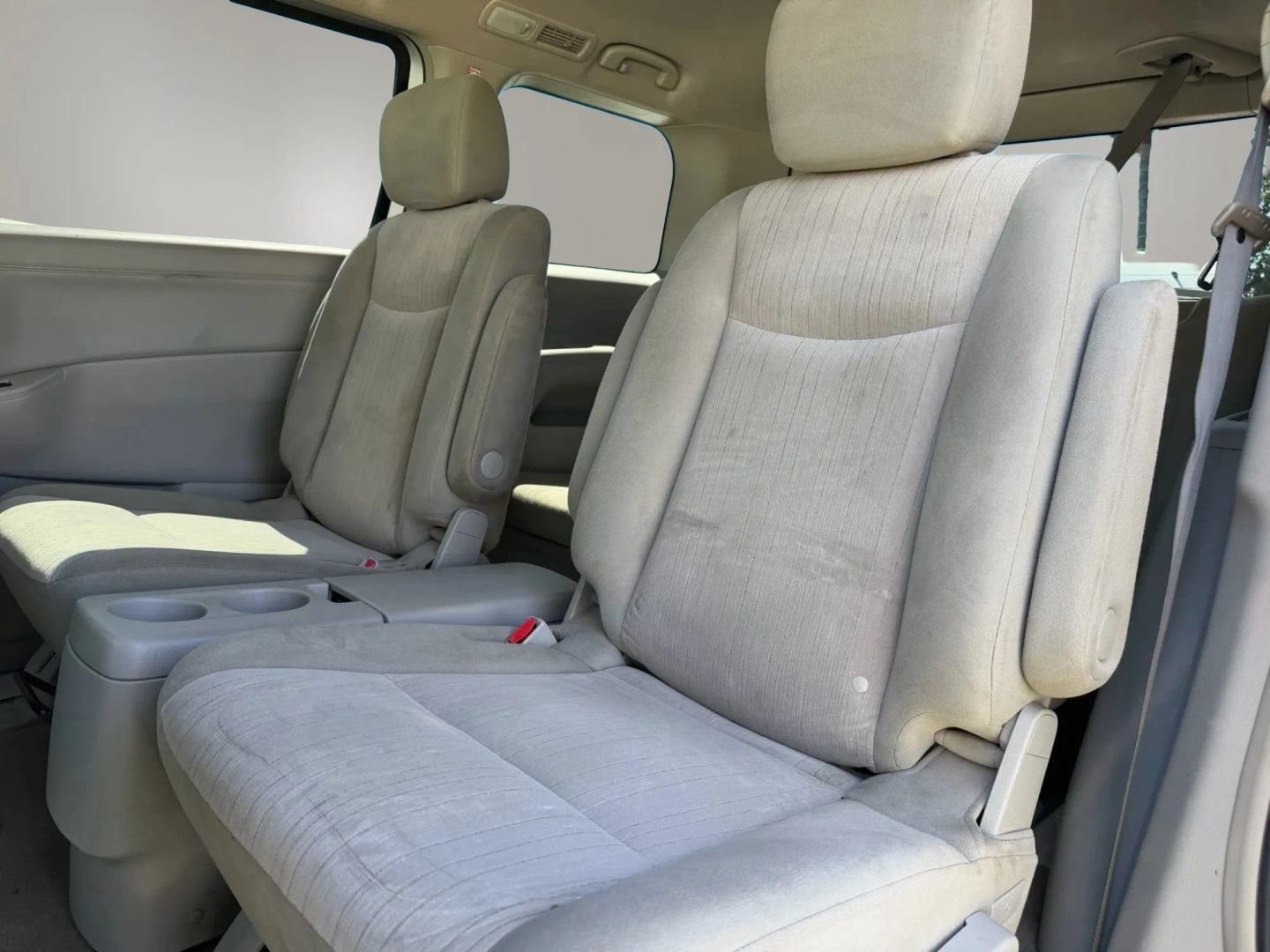Used 2013 Nissan Quest S FWD image 10