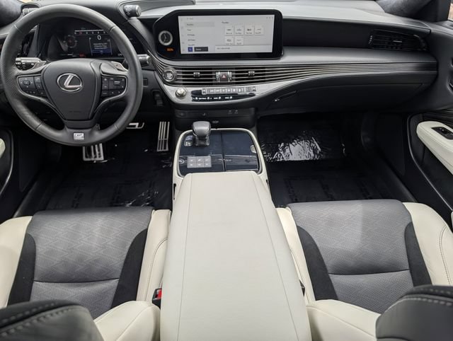 Used 2024 Lexus LS 500 F Sport AWD/4WD image 11