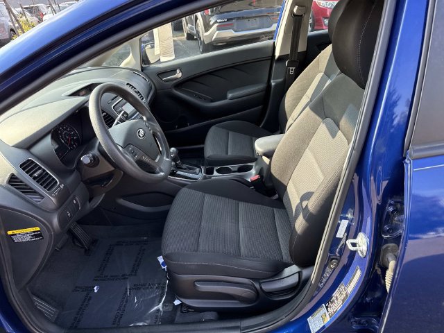 Used 2017 Kia Forte LX FWD image 14