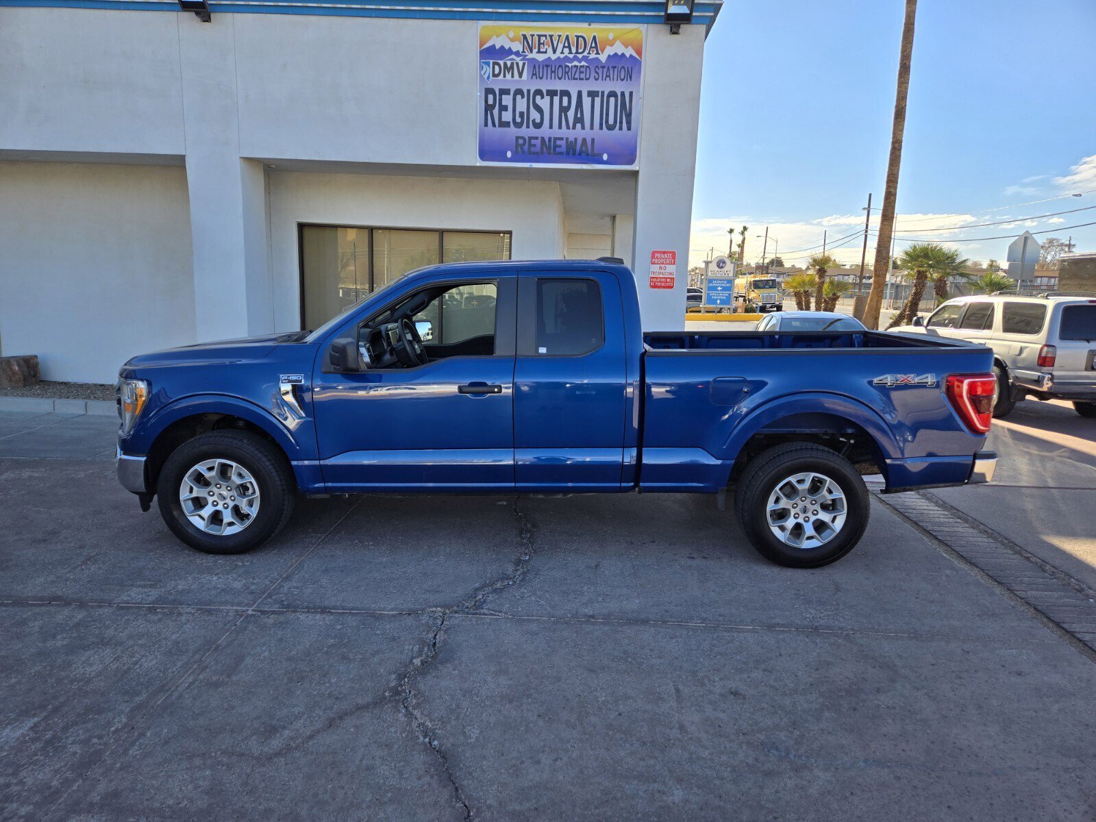 Used 2022 Ford F150 XLT image 2
