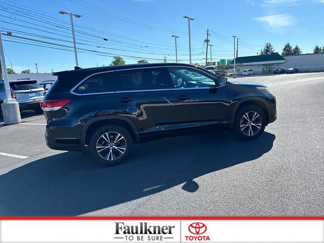 Certified 2018 Toyota Highlander Plus AWD/4WD image 7