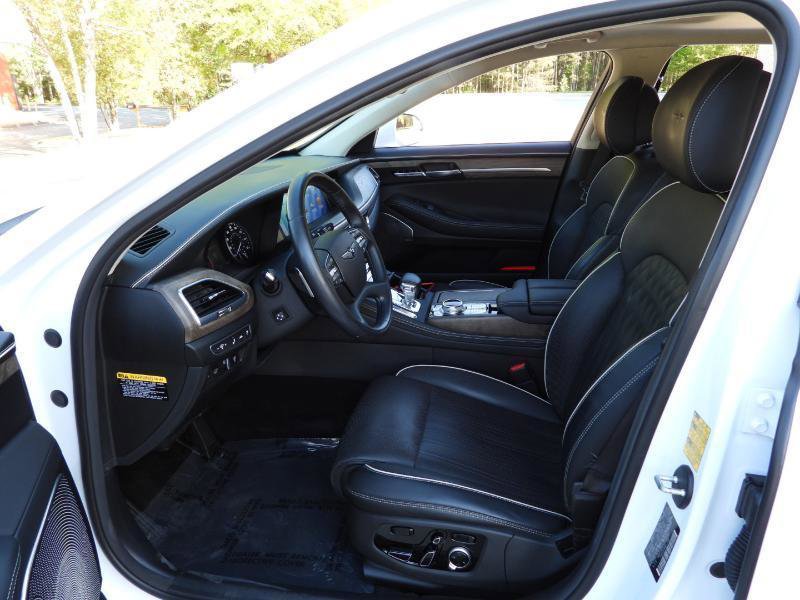 Used 2020 Genesis G90 3.3T Premium image 57