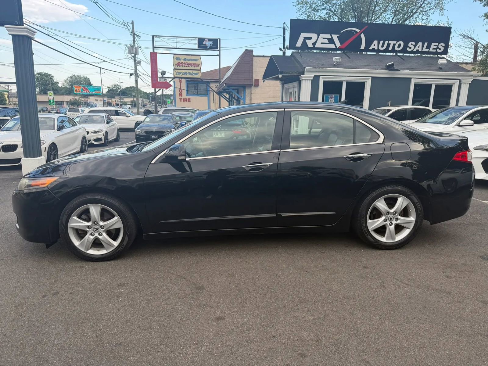 Used 2010 Acura TSX Sedan FWD image 2
