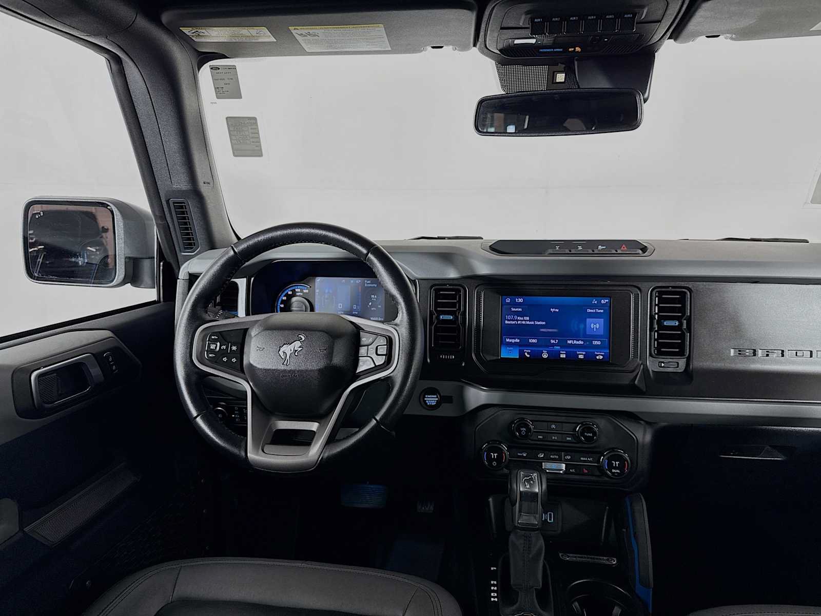 Used 2023 Ford Bronco Black Diamond AWD/4WD image 22