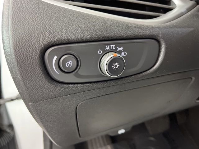 Used 2024 Chevrolet Malibu LT image 31