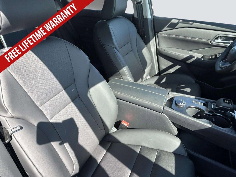 New 2026 Nissan Rogue SV image 23