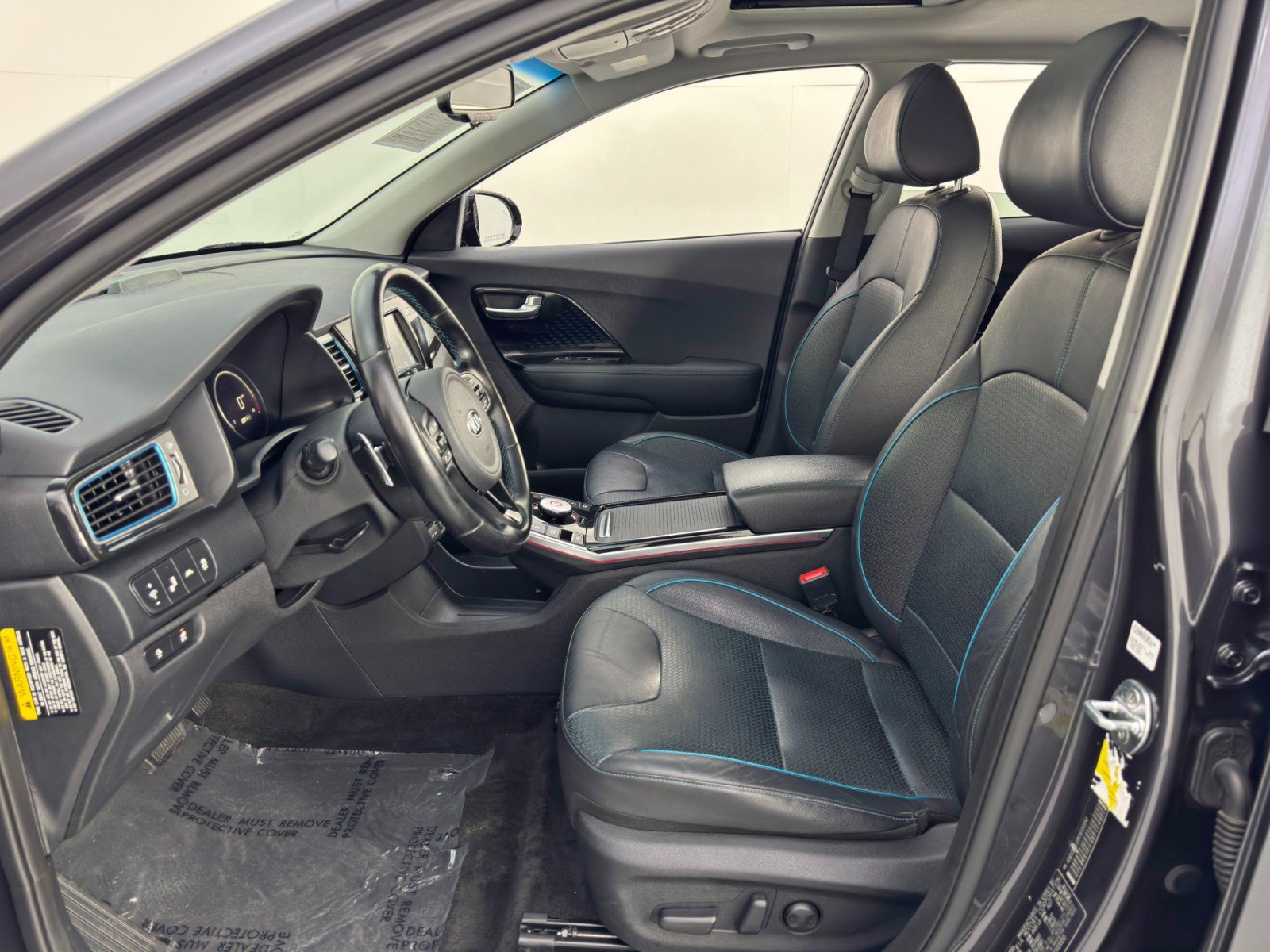 Used 2019 Kia Niro EX Premium image 16