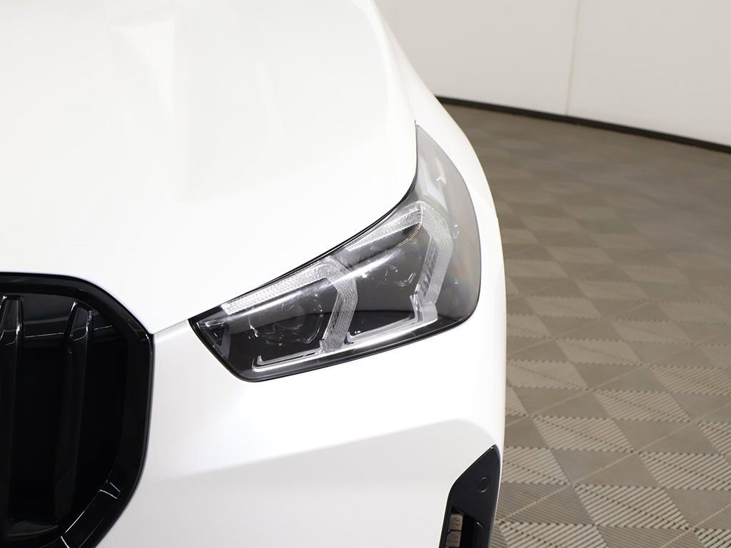 Used 2024 BMW X1 xDrive28i w/ Convenience Package image 14