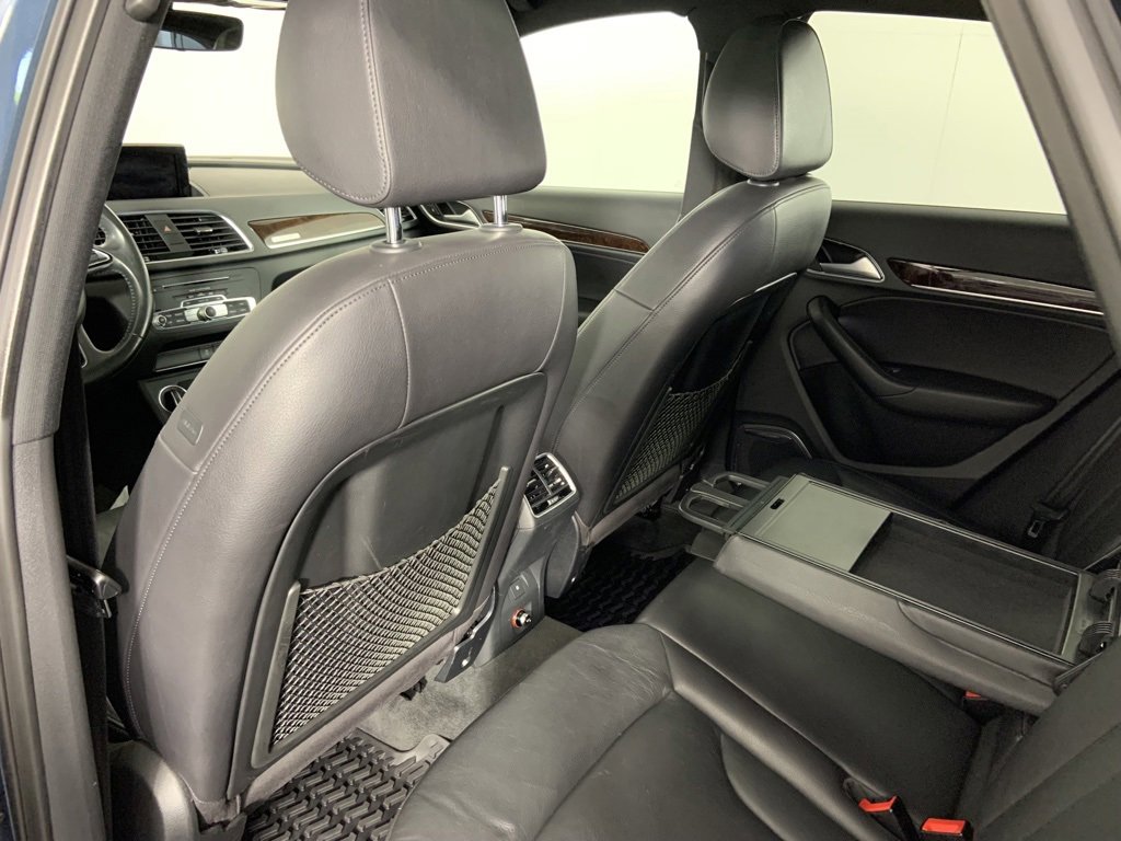 Used 2017 Audi Q3 2.0T Prestige w/ Prestige Package image 31