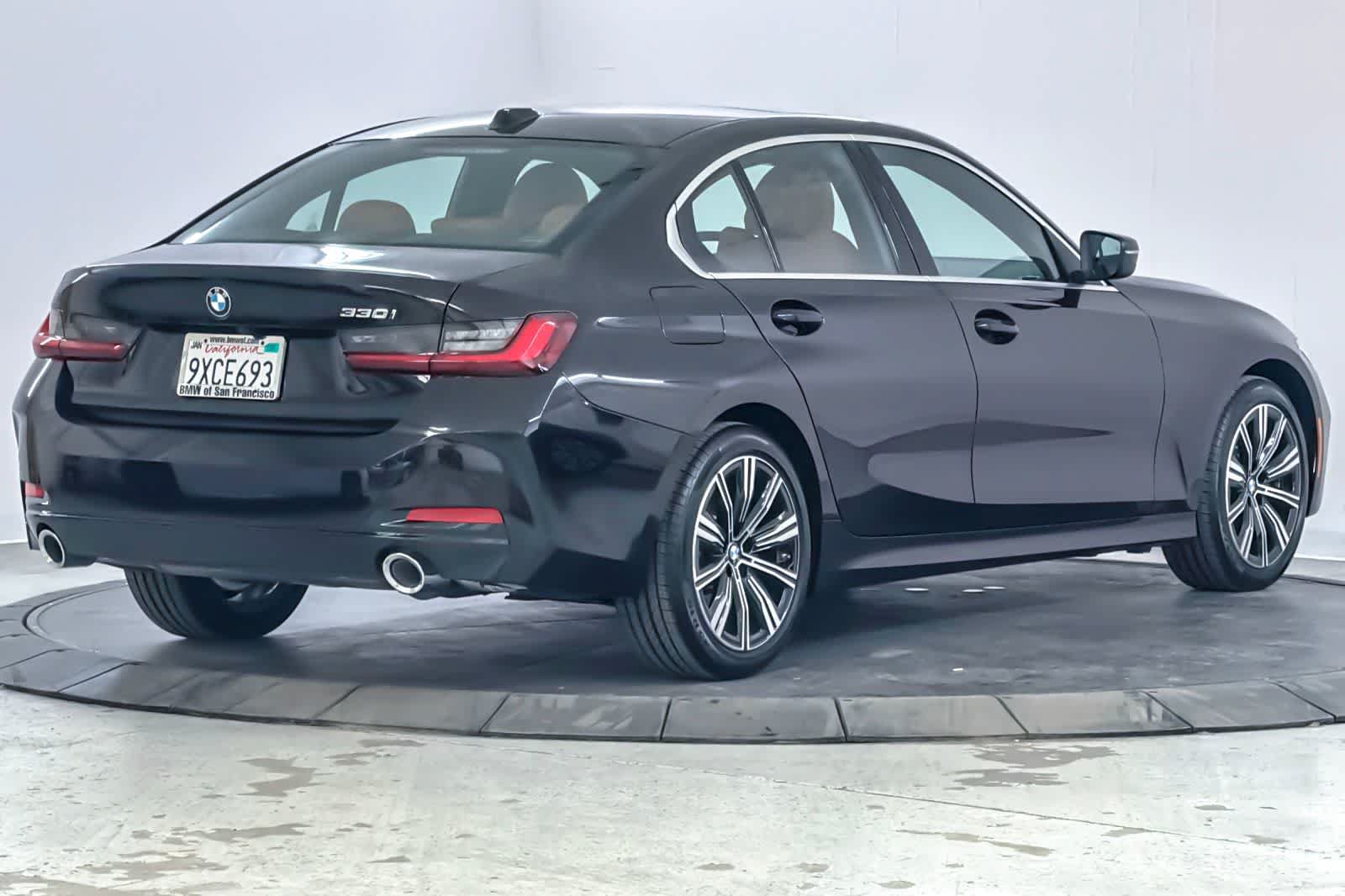 Used 2026 BMW 330i Sedan w/ Convenience Package RWD image 2