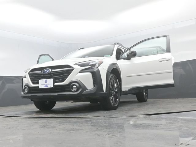 Used 2024 Subaru Outback Onyx Edition AWD/4WD image 30