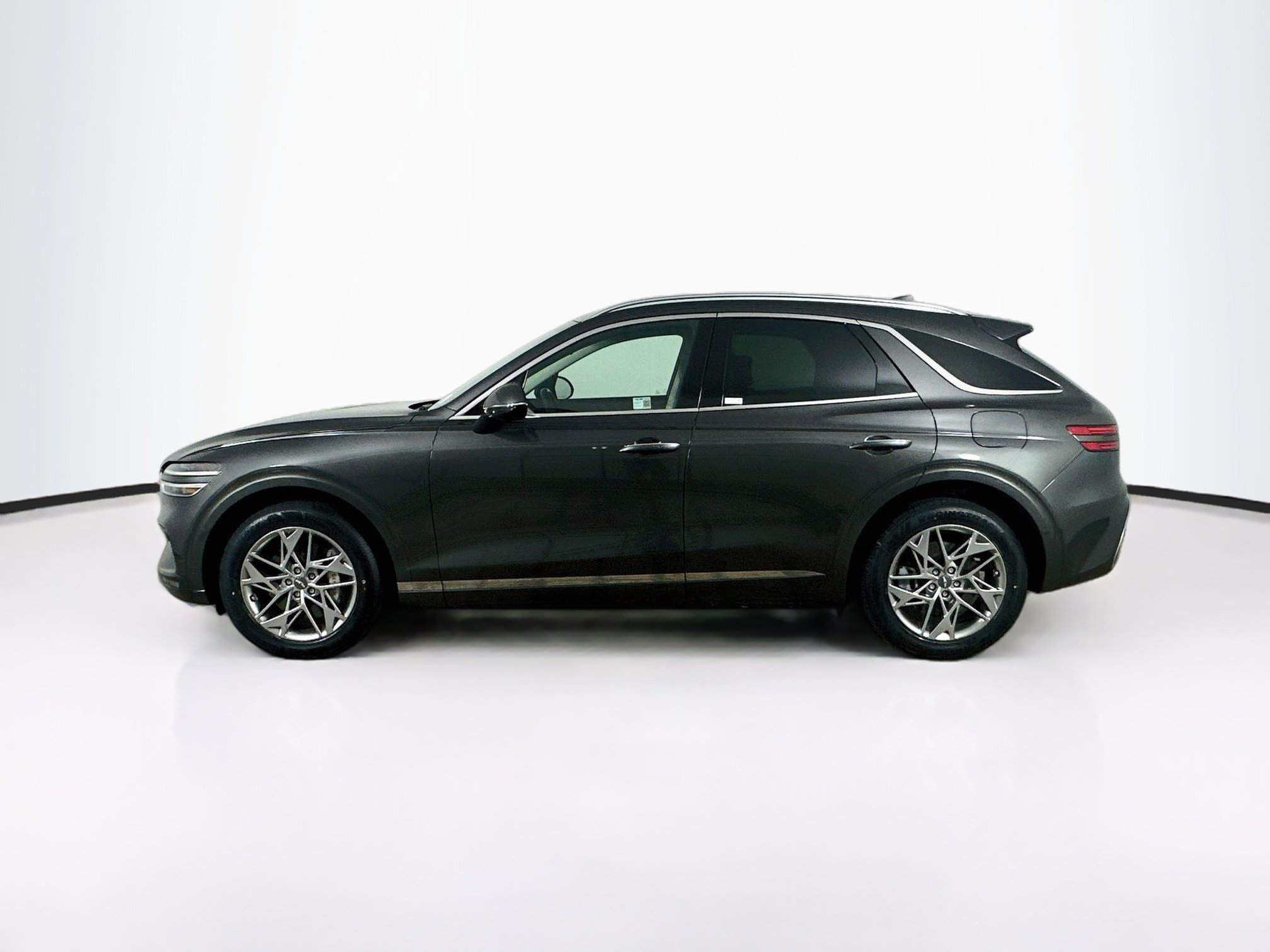 Used 2025 Genesis GV70 2.5T AWD/4WD image 4
