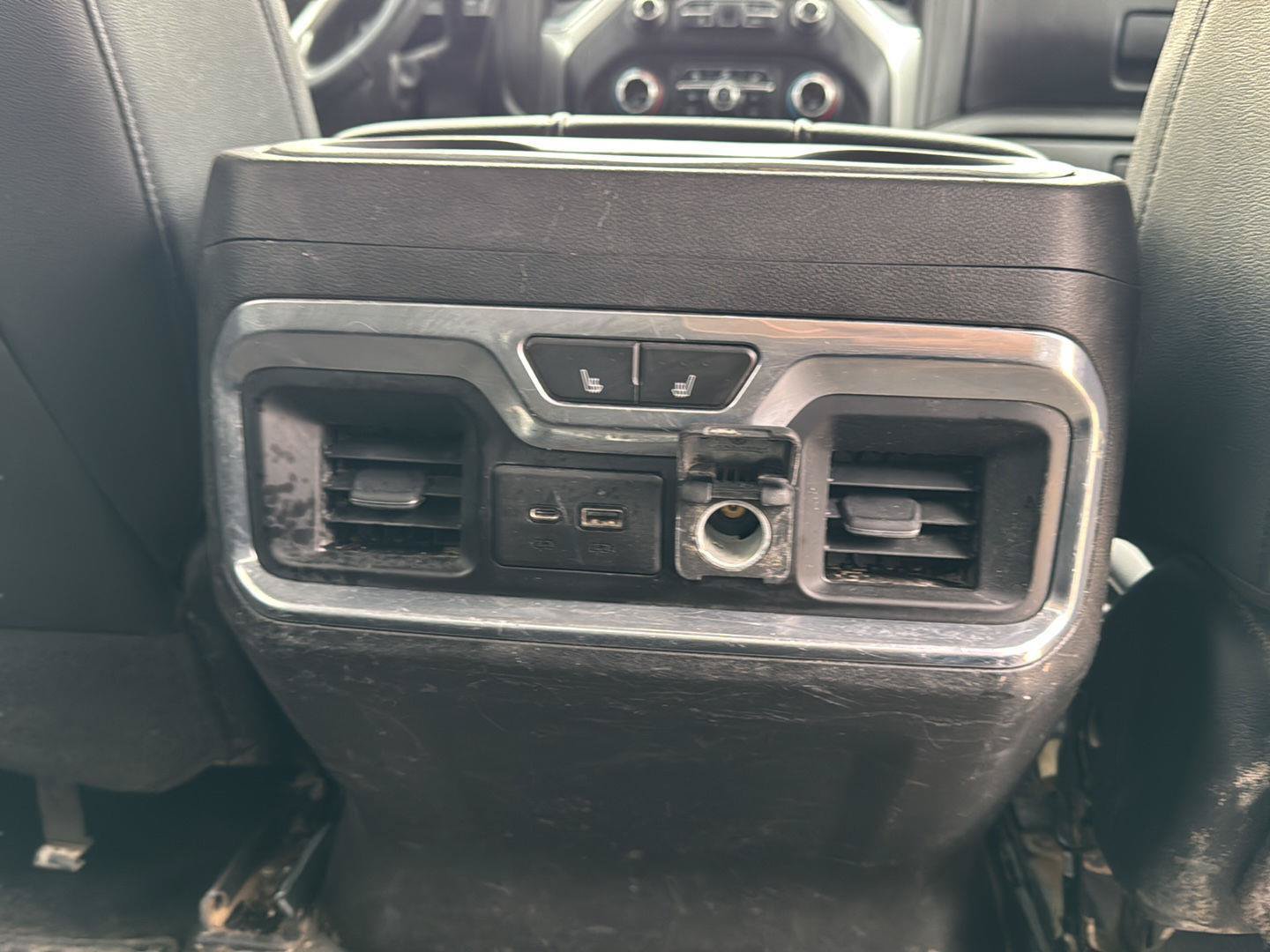 Used 2021 Chevrolet Silverado 3500 LTZ w/ LTZ Convenience Package AWD/4WD image 23