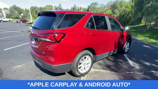 Used 2024 Chevrolet Equinox LT w/ LPO, Floor Liner Package FWD image 9