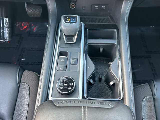 Certified 2022 Nissan Pathfinder SL w/ SL Premium Package AWD/4WD image 32