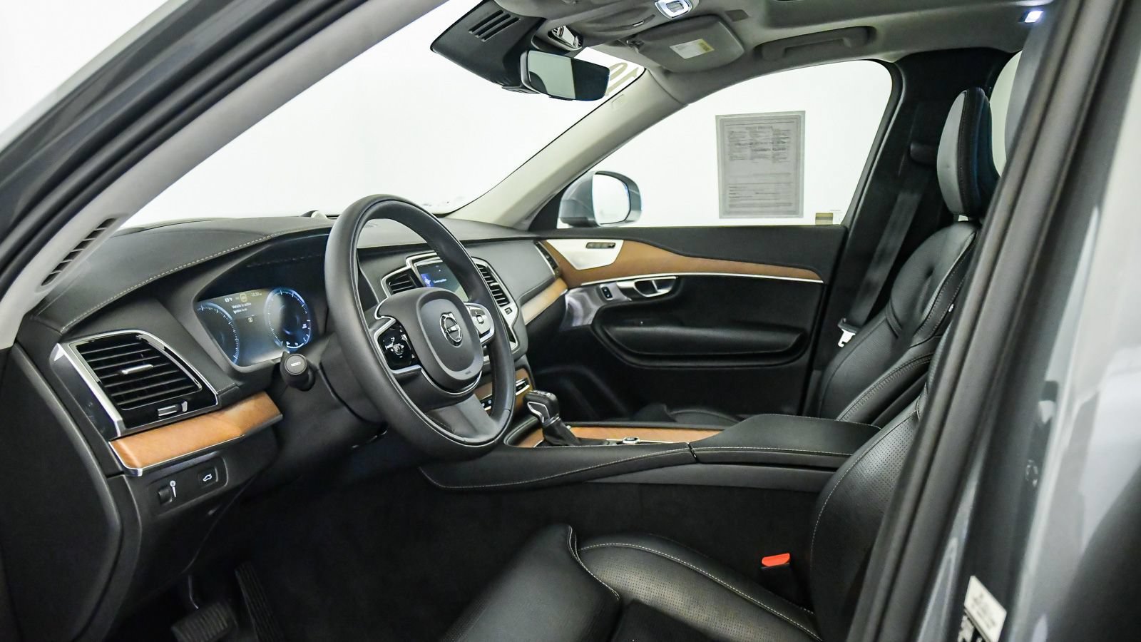 Used 2019 Volvo XC90 T6 Inscription w/ Luxury Package AWD/4WD image 18