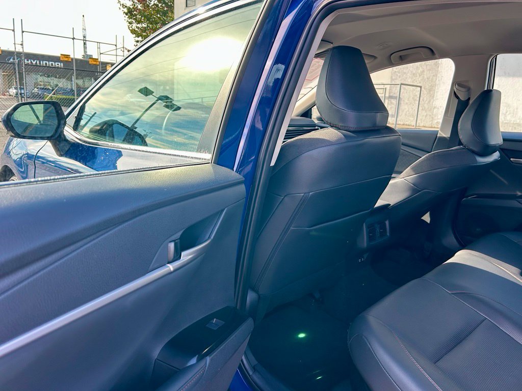 Certified 2025 Toyota Camry XLE FWD image 11