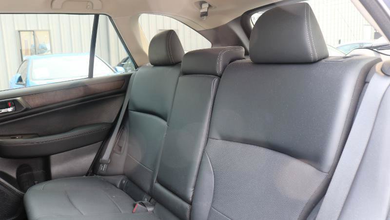 Used 2016 Subaru Outback 3.6R Limited AWD/4WD image 14