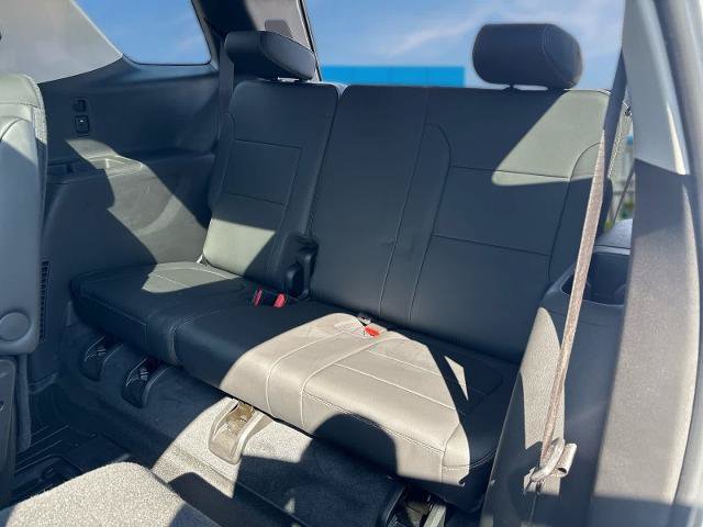 Used 2021 Chevrolet Traverse RS AWD/4WD image 19