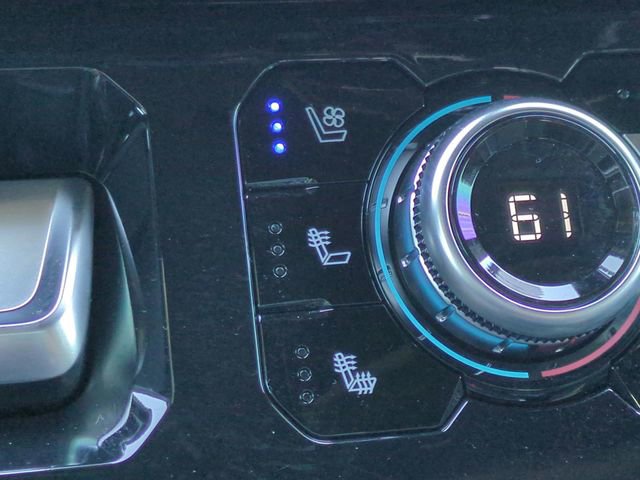 Certified 2025 GMC Sierra 1500 AT4X image 27