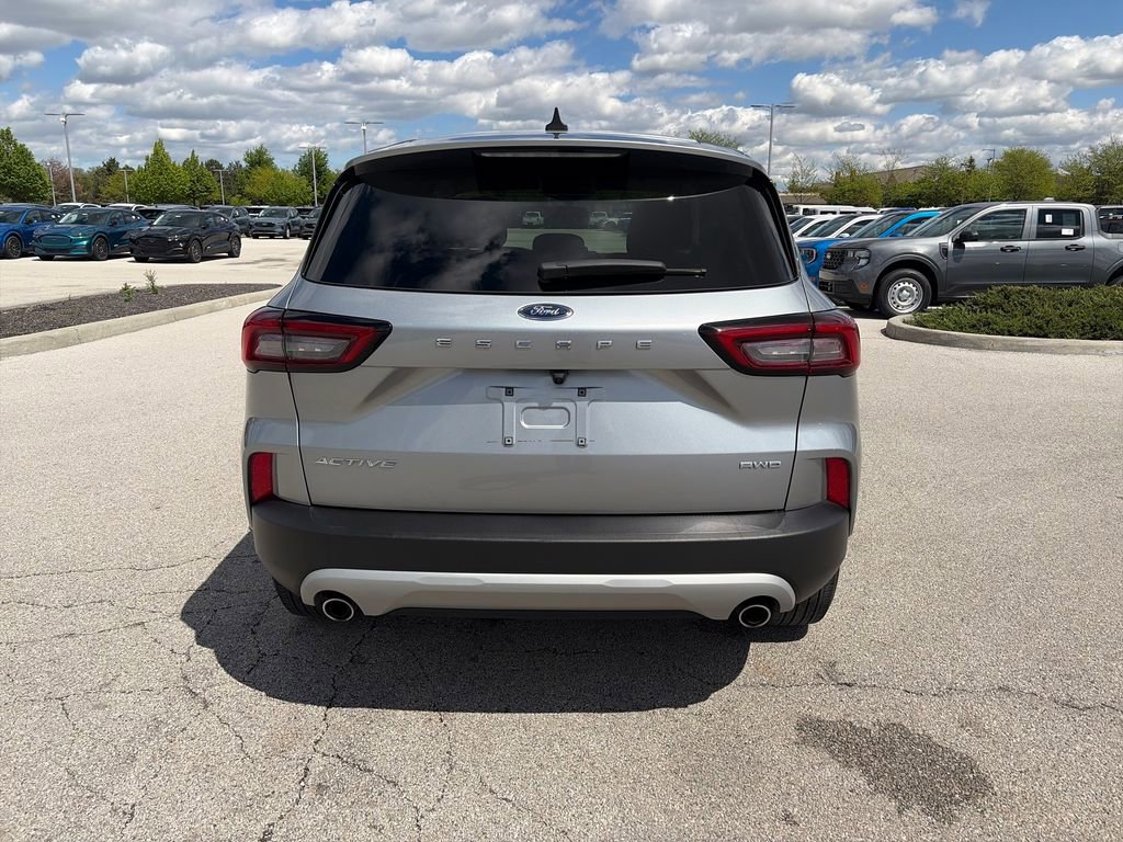 Used 2024 Ford Escape Active AWD/4WD image 6