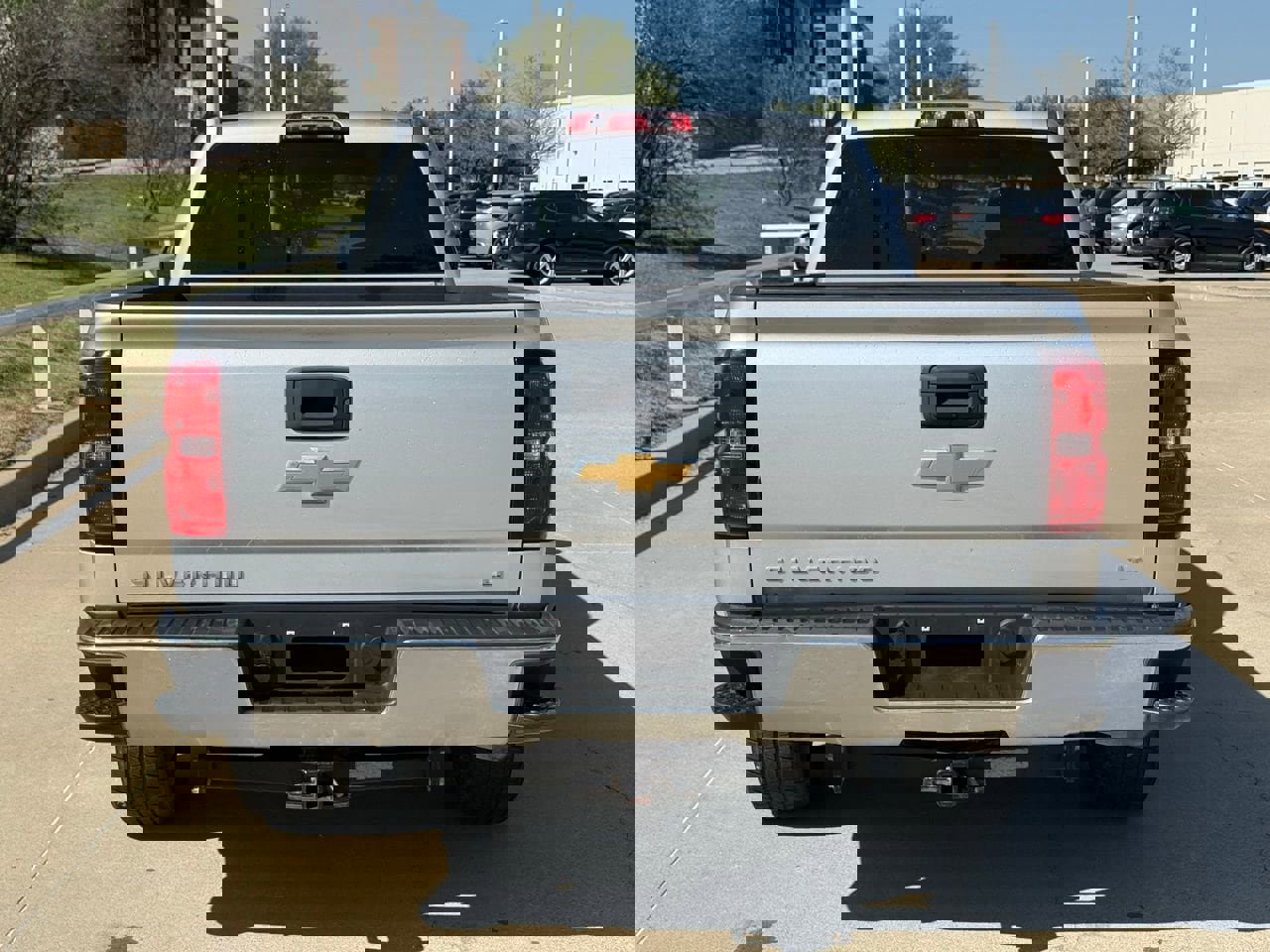 Used 2018 Chevrolet Silverado 1500 LT image 4