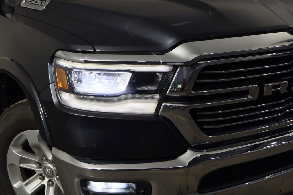 Used 2019 RAM 1500 Laramie AWD/4WD image 40