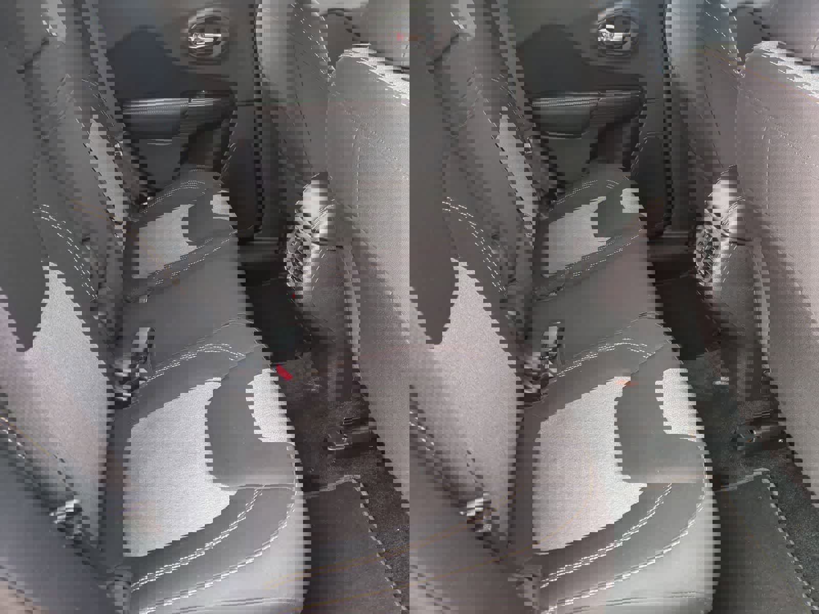 Used 2014 Jeep Cherokee Sport image 20