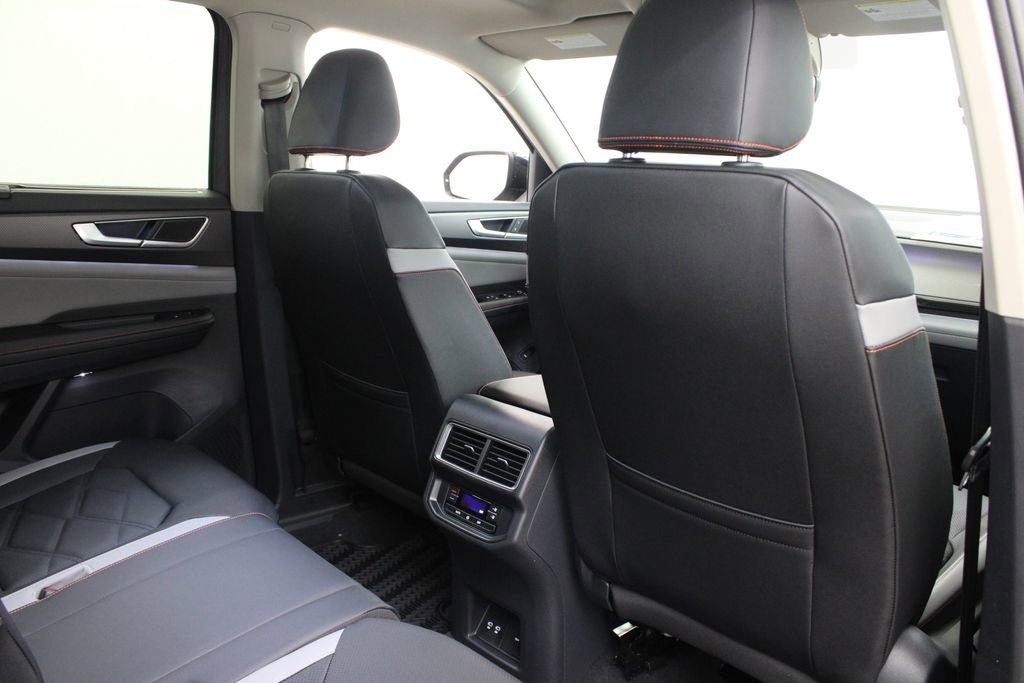 New 2026 Volkswagen Atlas Peak Edition AWD/4WD image 20