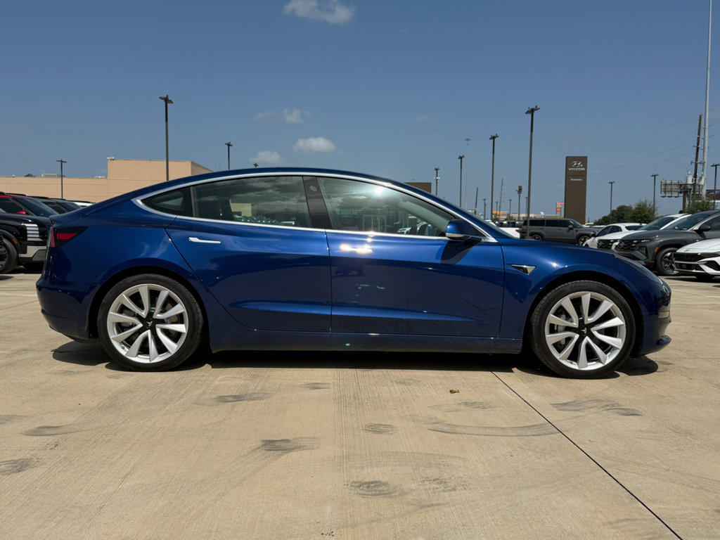 Used 2020 Tesla Model 3 Standard Range RWD image 7