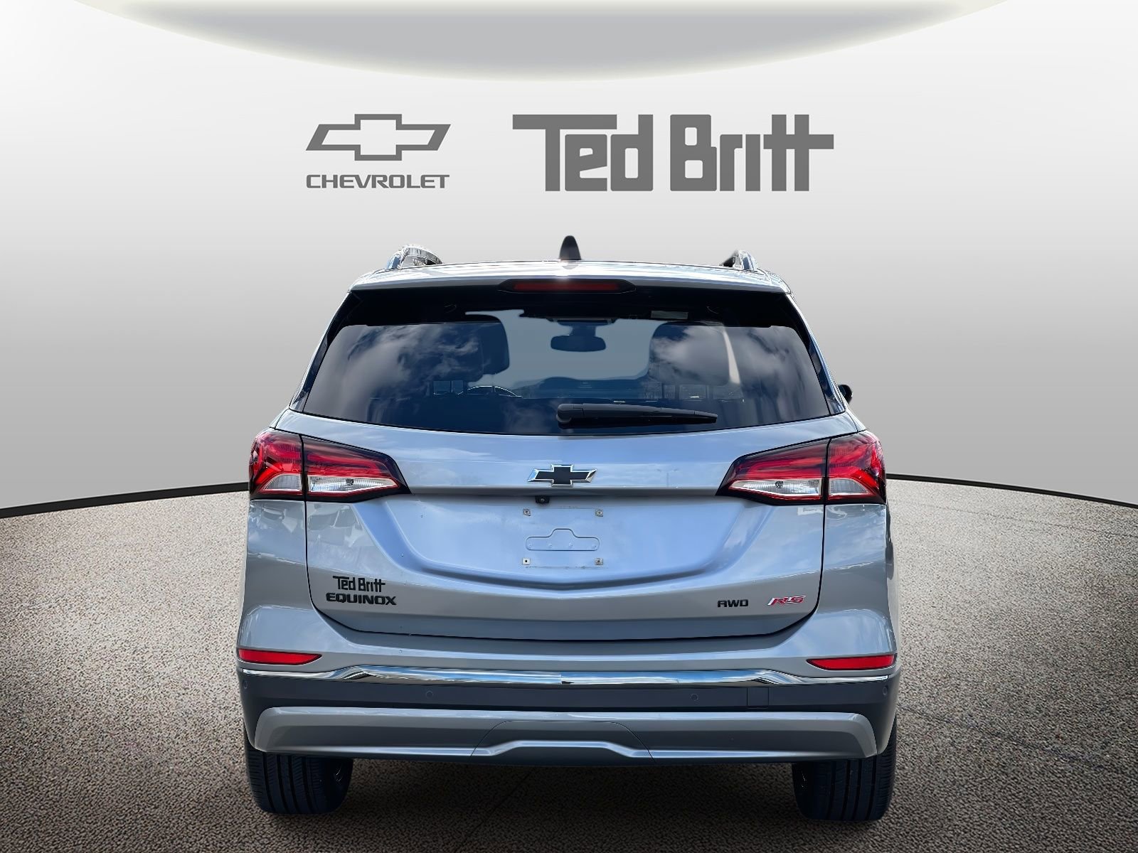 Certified 2023 Chevrolet Equinox RS w/ RS Leather Package AWD/4WD image 5