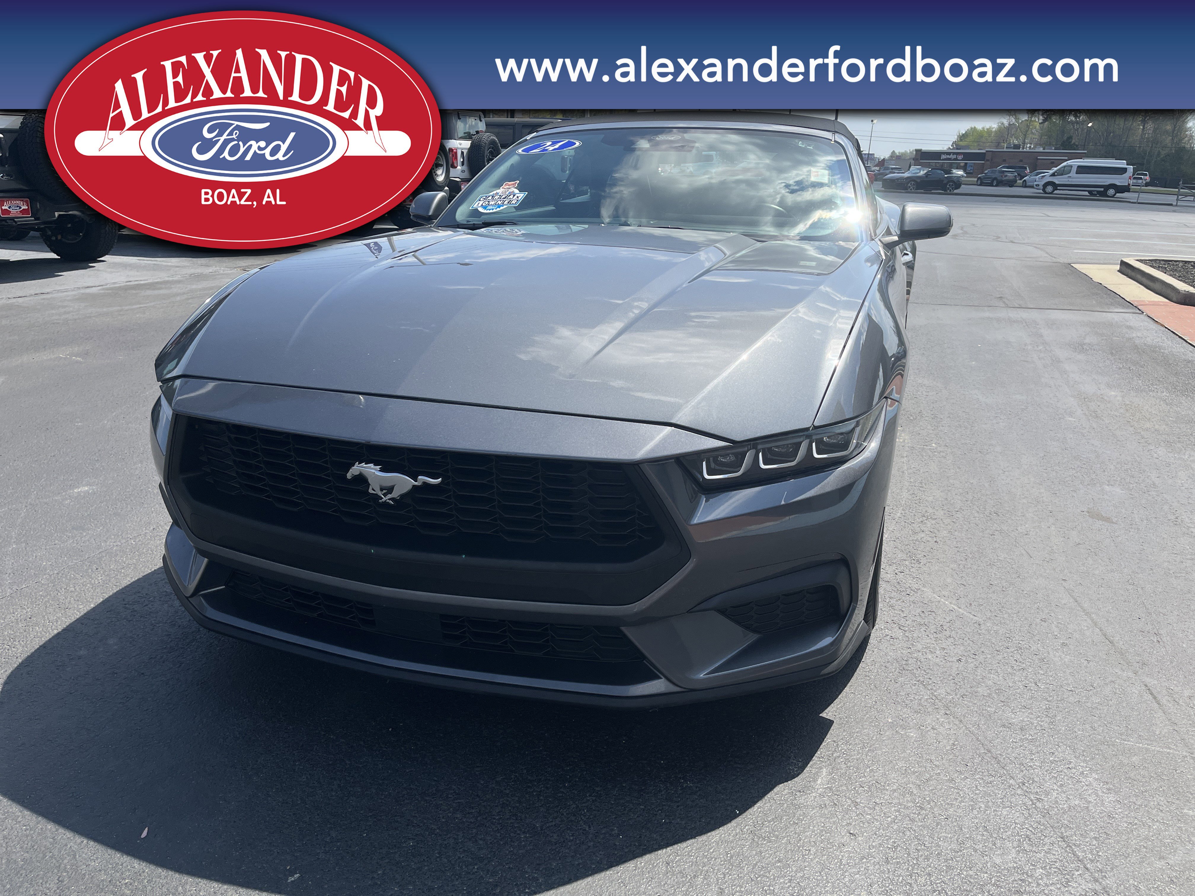 Used 2024 Ford Mustang Premium image 5