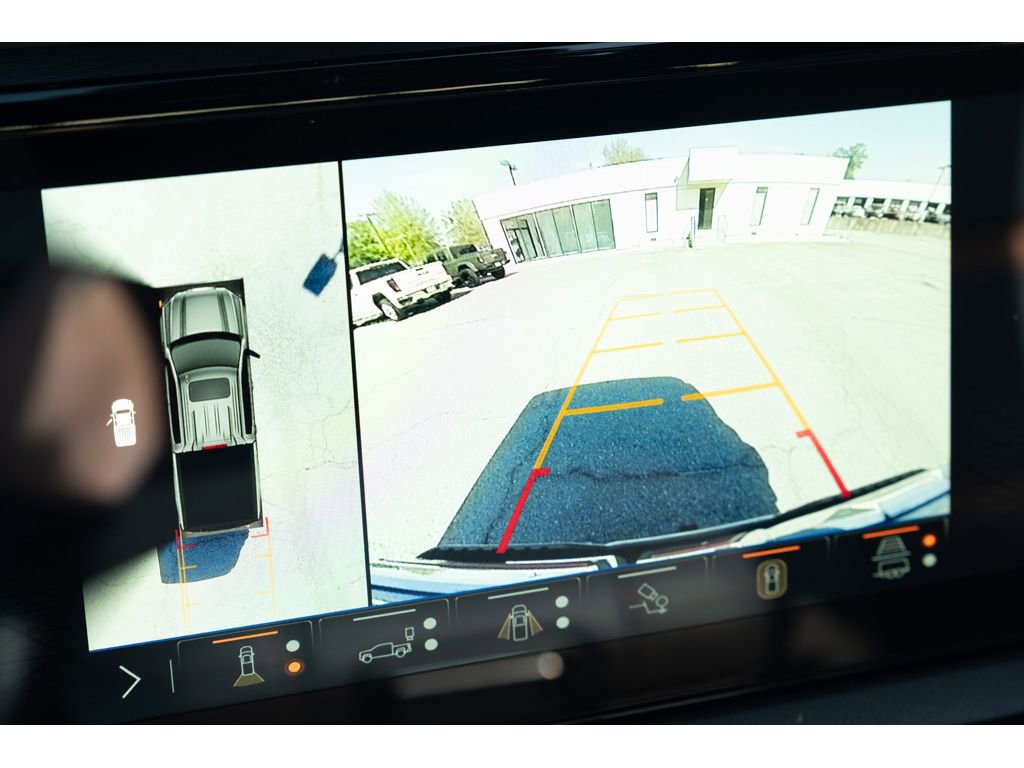 Used 2025 GMC Sierra 1500 AT4 w/ AT4 Premium Package image 23