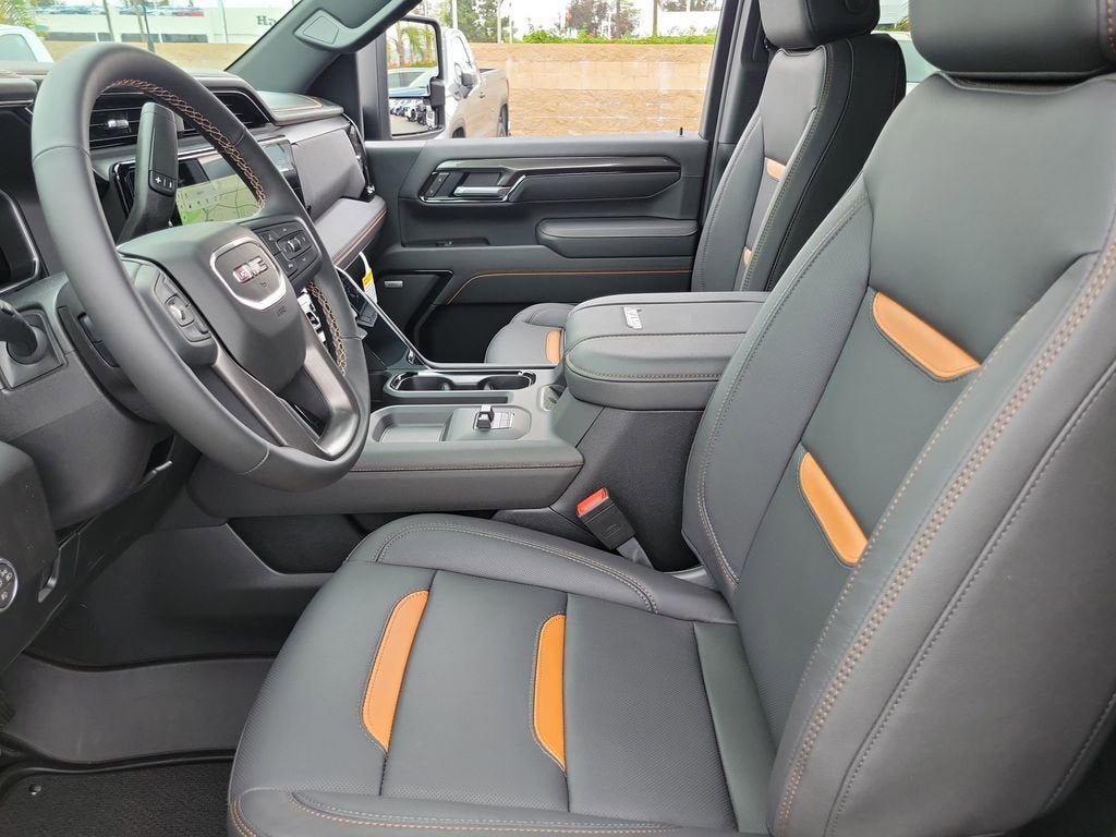 New 2026 GMC Sierra 2500 AT4 w/ AT4 Premium Plus Package AWD/4WD image 9