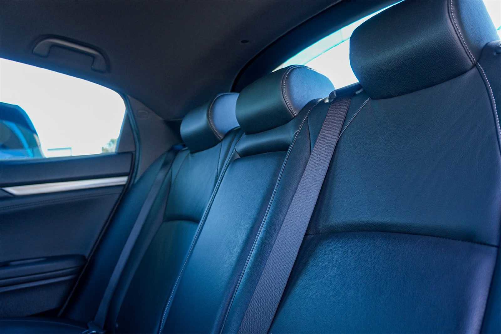 Used 2018 Honda Civic EX-L image 13